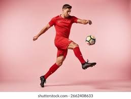 冯潇霆打脸媒体人：U20国足踢得又自信又有特点！别网暴刘诚宇